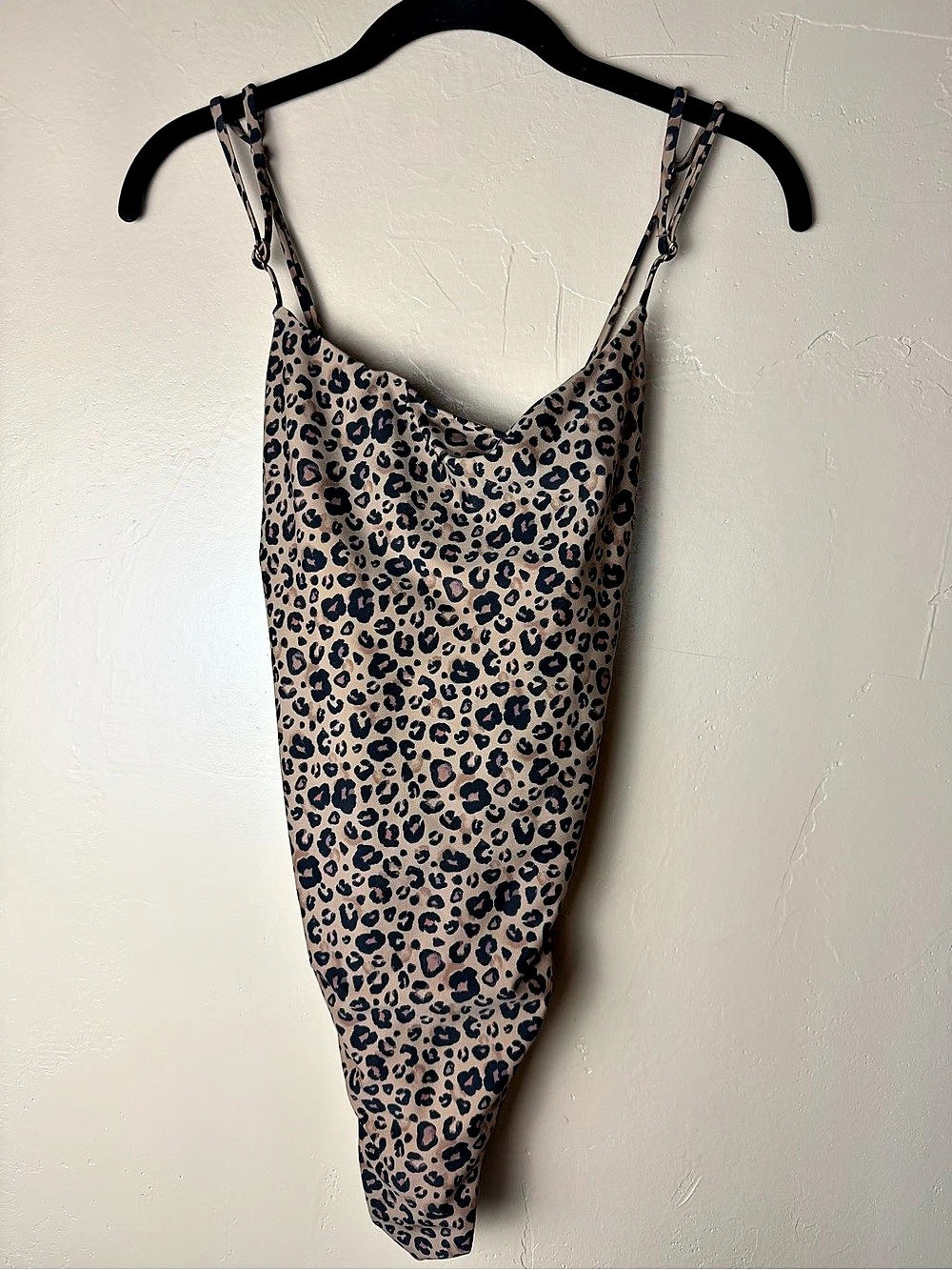 Shade & Shore Leopard Cheetah Cowl Neck Low Cross Back One Piece Swimsuit Med⁠